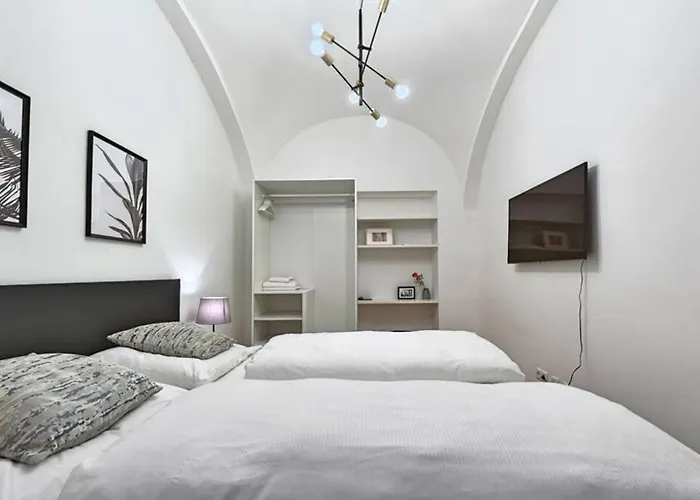 Vienne City Apartment Crown 6