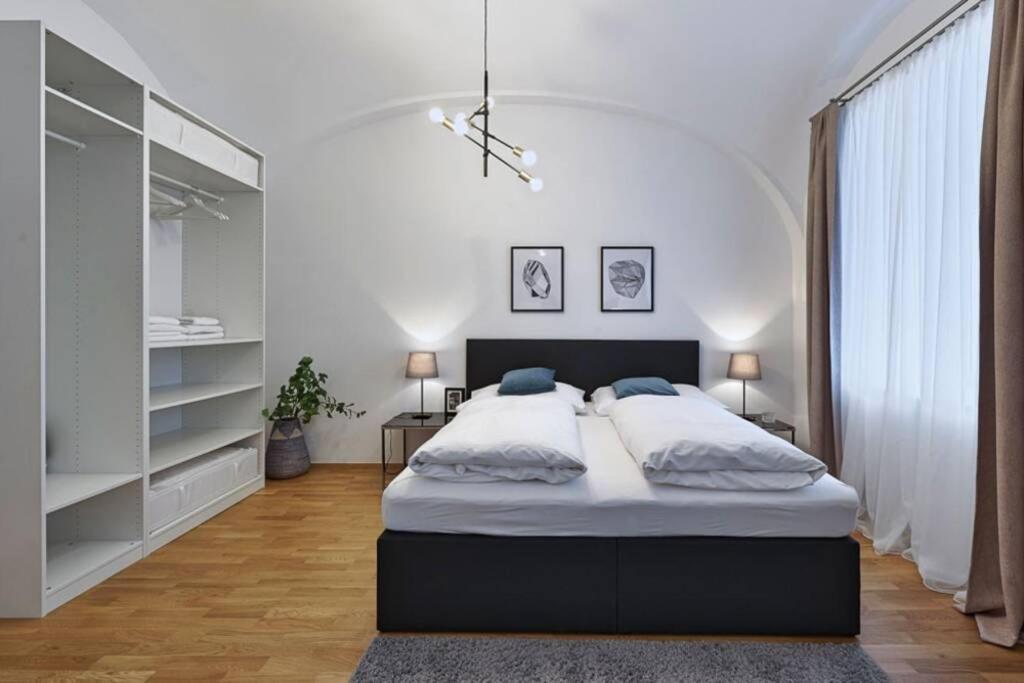 Vienne Crown 6 Appartamento